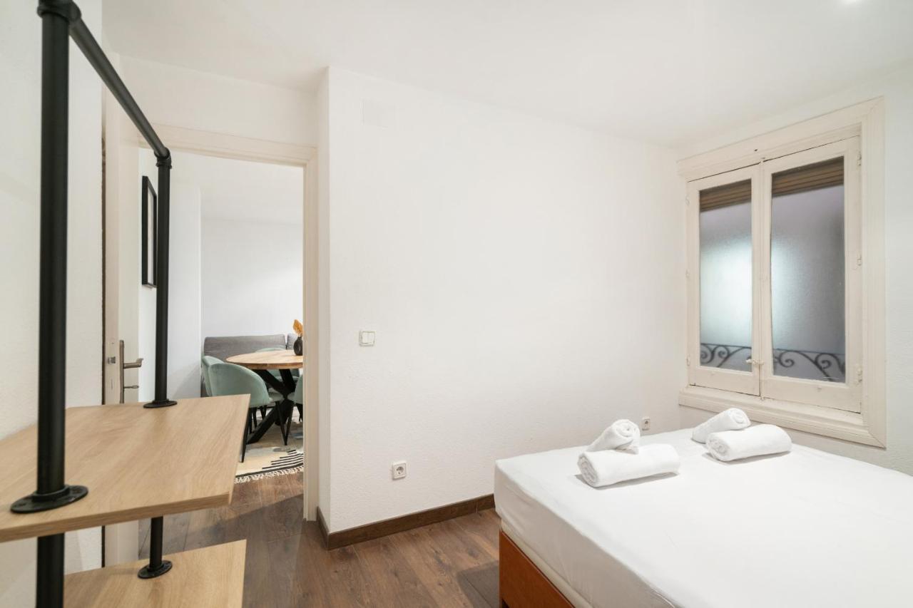 Apartamento En La Puerta Del Sol Leilighet Madrid Eksteriør bilde