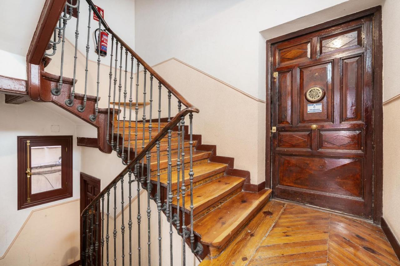 Apartamento En La Puerta Del Sol Leilighet Madrid Eksteriør bilde